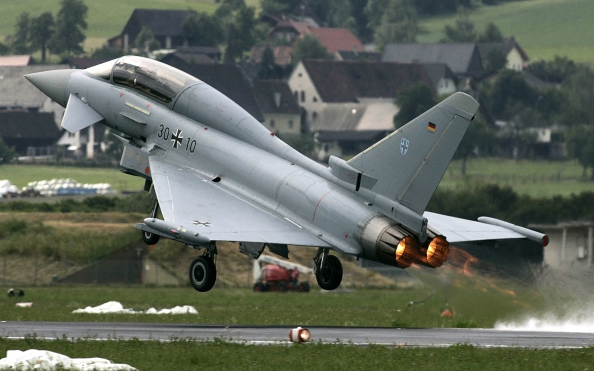 开云中国大陆-关注青少年安全和健康，推动台球运动规范化发展，青少年打台球