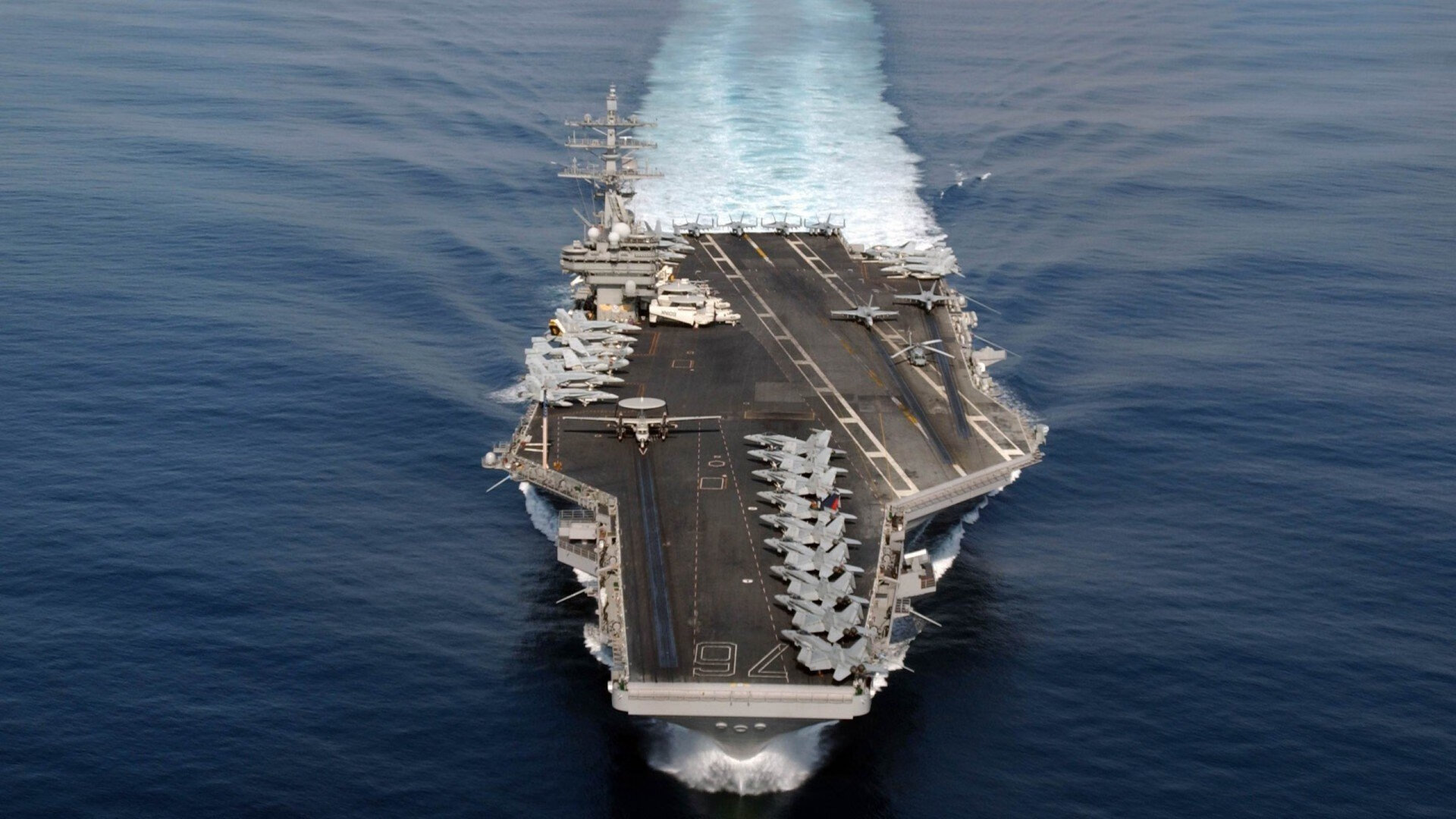 狼王在季后赛中扮演“终结者”角色,带领球队逐步接口冠军梦!