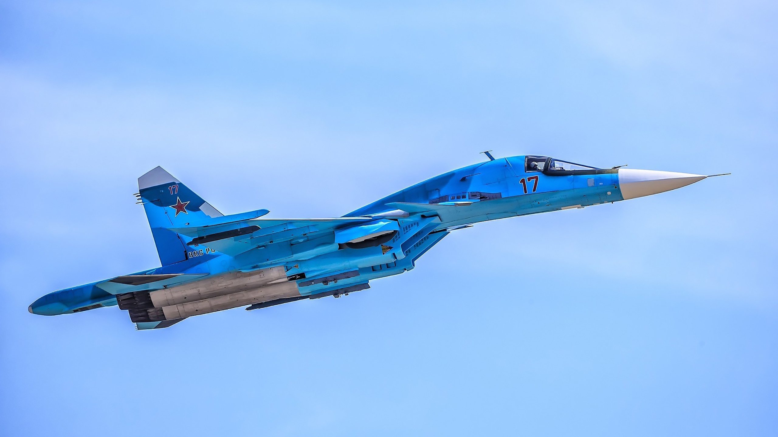 多特蒙德后场防线稳固保障零封,多特蒙德站位